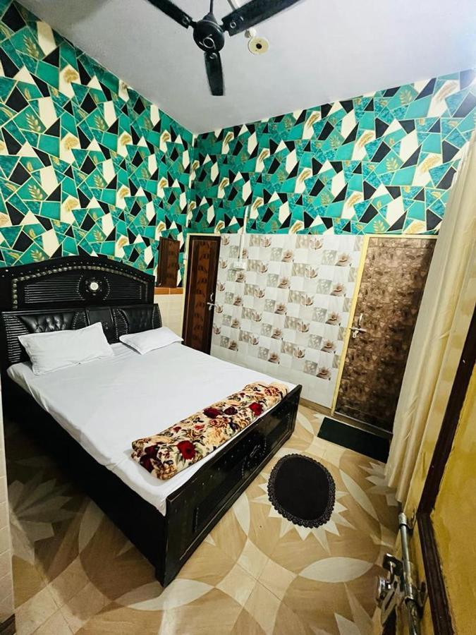 Maa Gauri Paying Guest House Варанаси Экстерьер фото